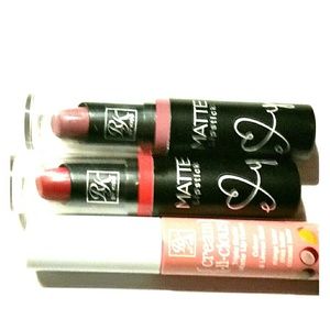 Rk by kiss 2 matte lipsticks and 1 matte lip cream